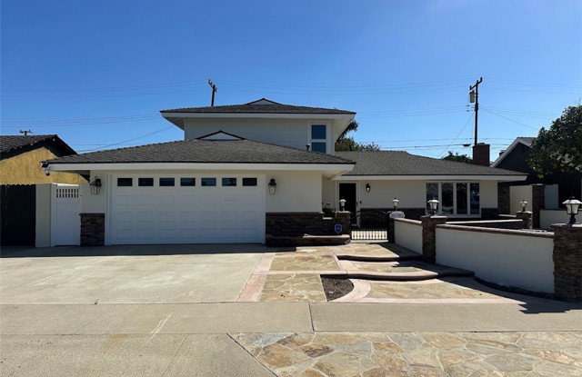 20782 Catamaran Lane Gallery 1