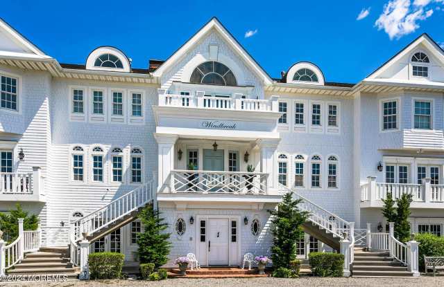 1071 Ocean Avenue photos photos
