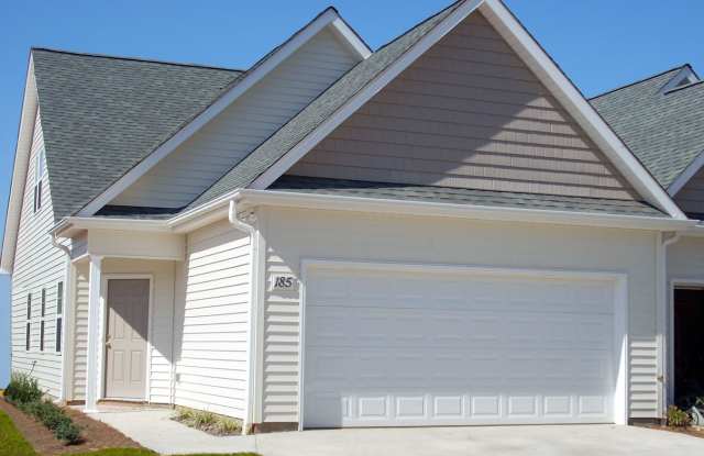 1353SF 2BR 2.5BA w/garage photos photos