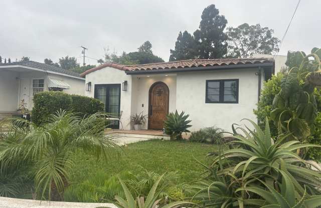 718 Camino Real photos photos