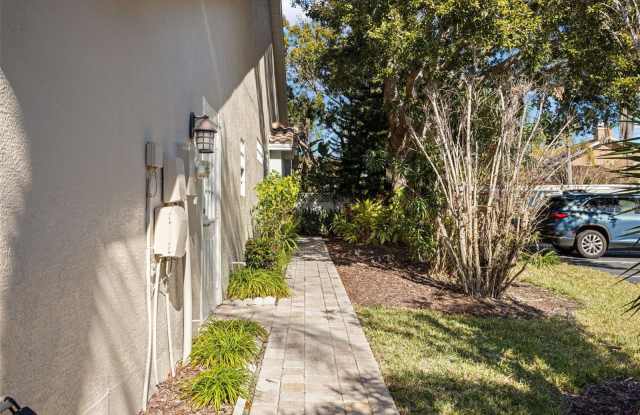 1717 ARABIAN LANE Gallery 3