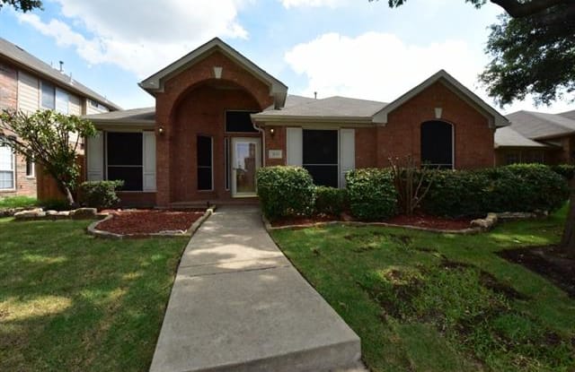 3733 Cottonwood Springs Drive - 3733 Cottonwood Springs Drive, The Colony, TX 75056