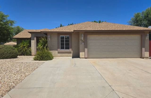 NEAR WESTGATE! Delightful 4bdr Corner Lot Home, Amazing backyard + RV gate photos photos
