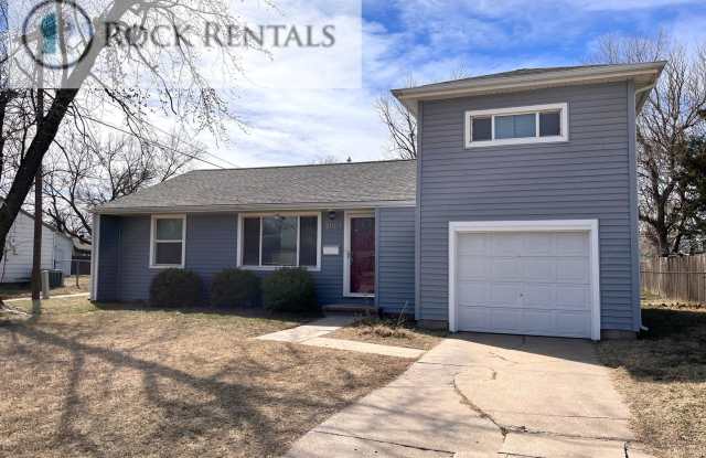 3 Bed 1 Bath Newly Renovated Gallery 3