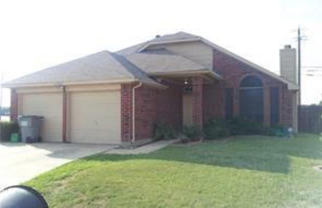12927 Parker Court - 12927 Parker Court, Balch Springs, TX 75180