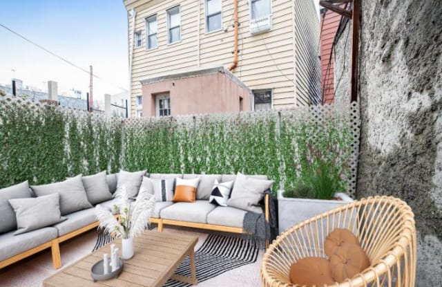 267 Powers Street - 267 Powers Street, Brooklyn, NY 11211