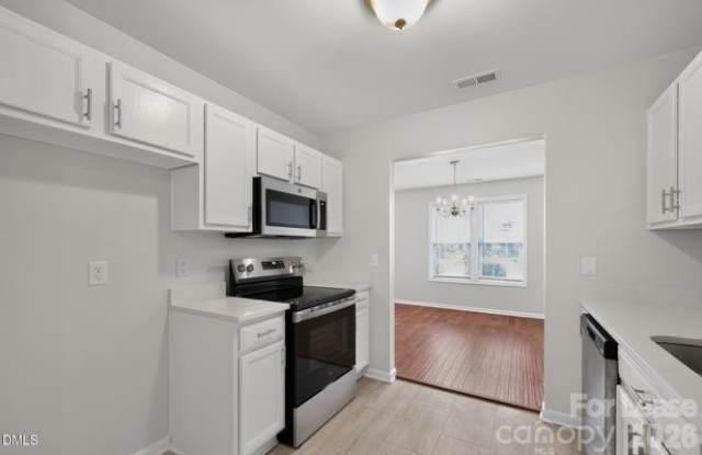 3633 Blue Blossom Drive Gallery 4