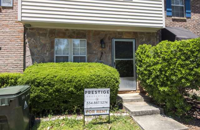 821 Choctaw Ave - 821 Choctaw Avenue, Auburn, AL 36830