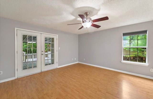 3001 Oak Park Court Gallery 3