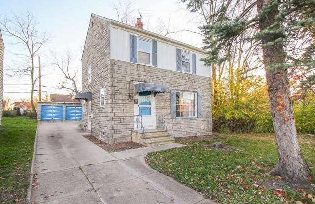 20506 Clare Ave - 20506 Clare Avenue, Maple Heights, OH 44137