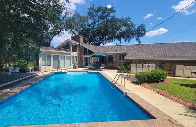 807 Buena Vista Boulevard photos photos