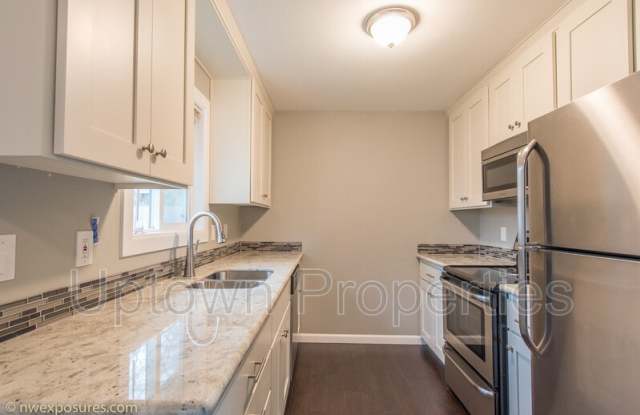 8150 SW Thorn St - photos photos