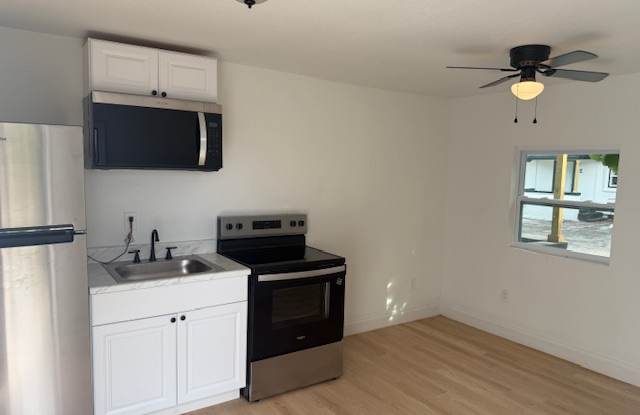 4605 North Hubert Avenue - 18 Gallery 2