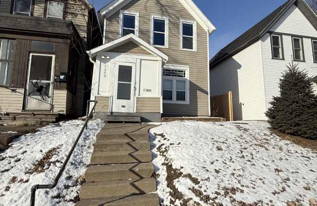 1355 Payne Ave. photos photos