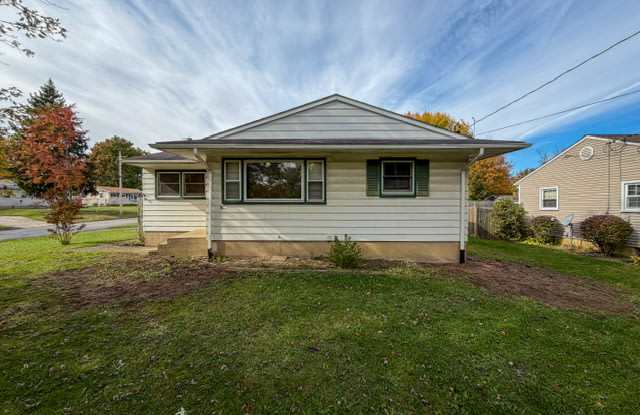 344 South Inglewood Avenue - 344 South Inglewood Avenue, Austintown, OH 44515