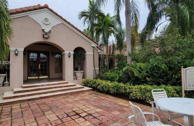 12124 SAINT ANDREWS PL #201 MIRAMAR, FL 33025 photos photos