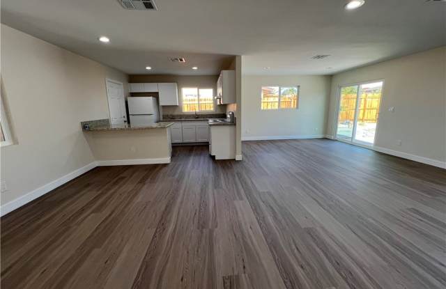 3608 W Bonanza Road Gallery 4