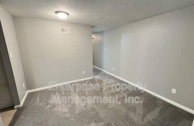 1365 Garden Rd Gallery 3