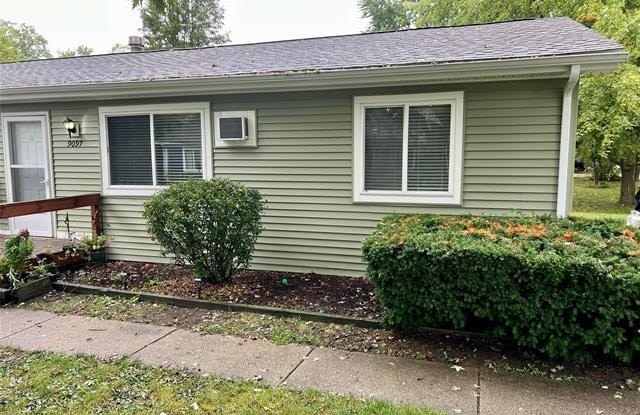 9097 Garfield Drive photos photos