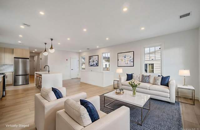 24 Skillman Street unit: Upper photos photos