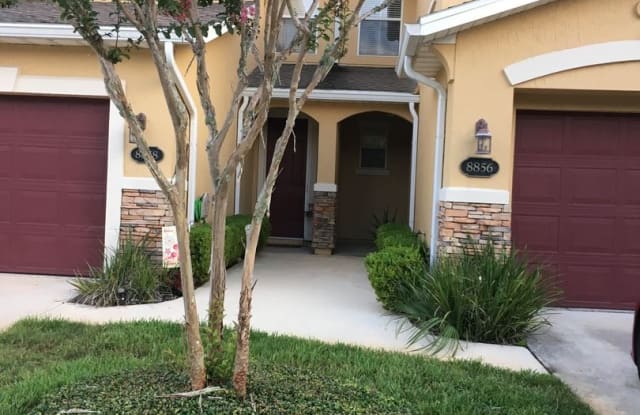 8856 Grassy Bluff Dr - 8856 Grassy Bluff Drive, Jacksonville, FL 32216