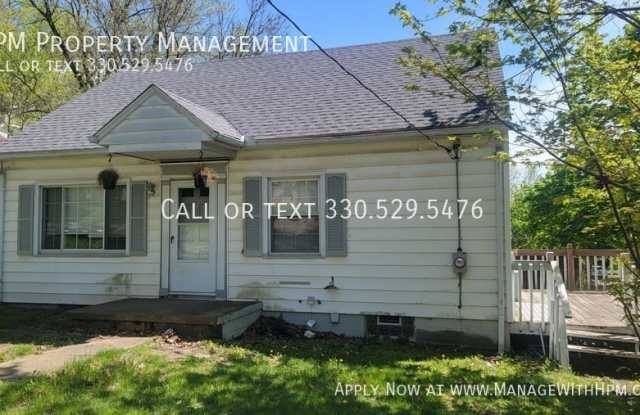 1450 Newton St photos photos