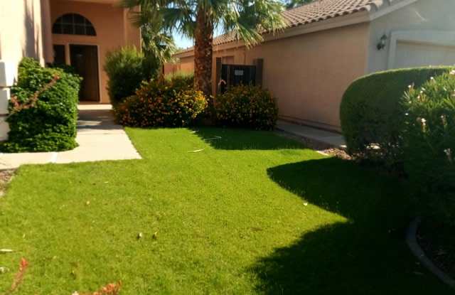 14764 W. Willow Ln Gallery 3