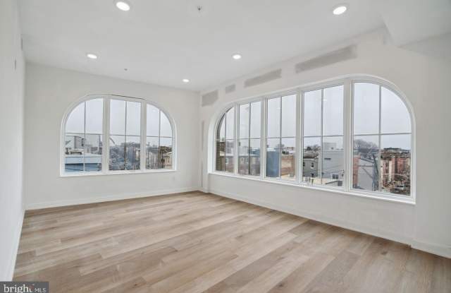 1828 FRANKFORD AVENUE Gallery 1