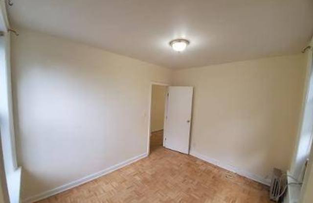 4120 43 ST photos photos