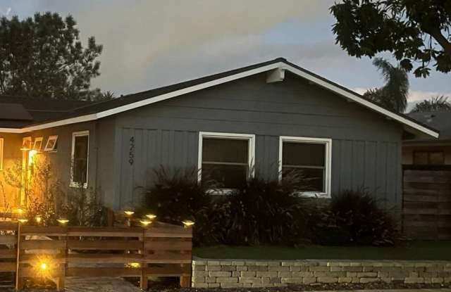 3 Bedrooms 2 baths house fully remodeled. Gallery 3