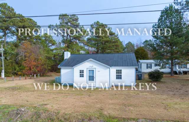 1109 N Winstead Ave photos photos