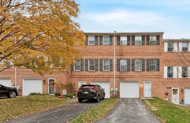 Available Now – Beautifully Updated 3 Bedroom Townhome in Coventry Village! - 573 South Coventry Lane, Chester County, PA 19382