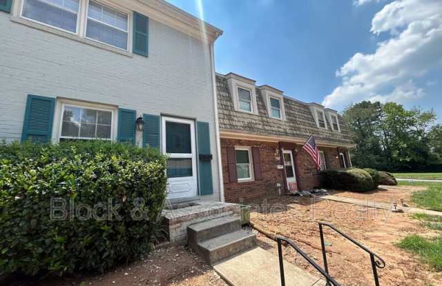 2962-C St Marks Road Gallery 1