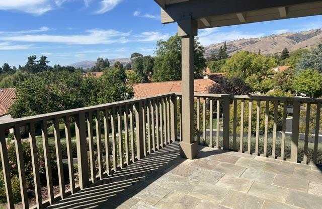 8488 Grenache CT Gallery 1