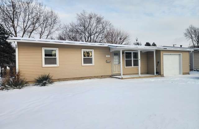 423 Dalhart Avenue photos photos