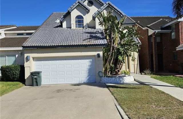 318 Sabine Court - 318 Sabine Court, Mission, TX 78572