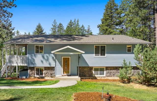 Beautiful 5-Bedroom close to Greenbluff. Mead/Mt Spokane District photos photos