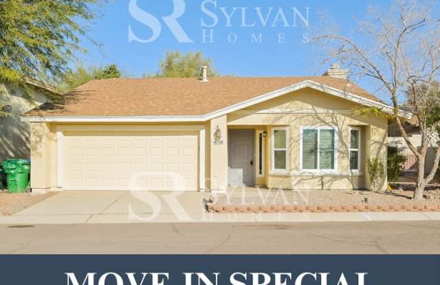 4708 West Sleepydale Court - 4708 West Sleepydale Court, Casas Adobes, AZ 85741