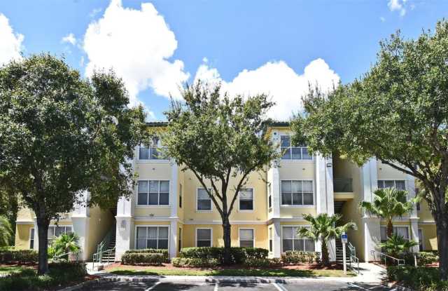 8929 LEGACY Court Gallery 1