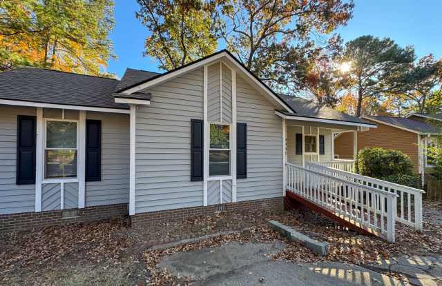 Charming 3 Bed, 2 Bath Tri-Level Home Gallery 3