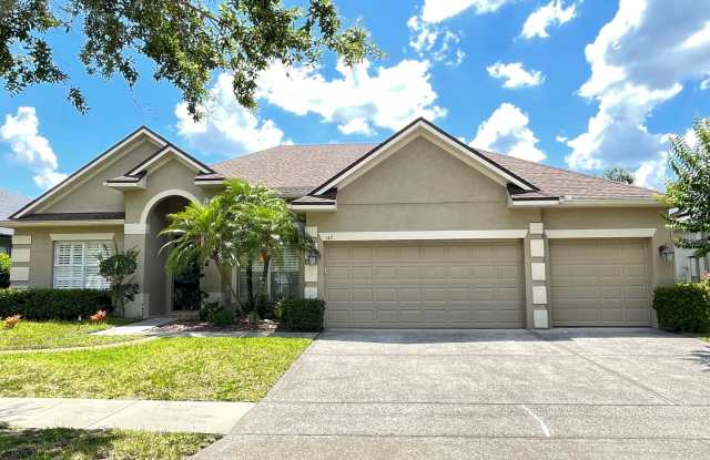 Beautiful Pool and Lakefront View Home in Eastwood! - 142 Winghurst Boulevard, Alafaya, FL 32828