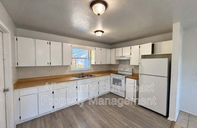 1905 57th Ave W Gallery 4
