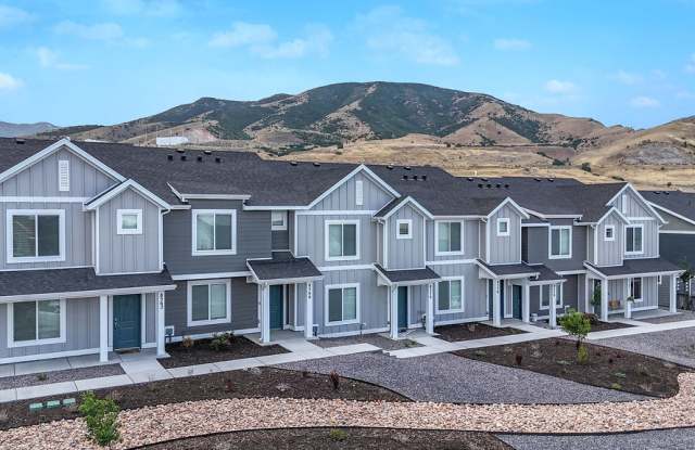 Little Valley Townhomes Gallery 2