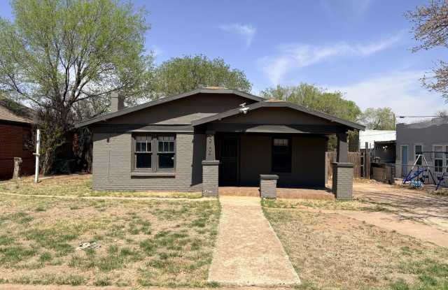 4 Bed 2 Bath in Heart of Lubbock photos photos 4 Bed 2 Bath in Heart of Lubbock photos photos