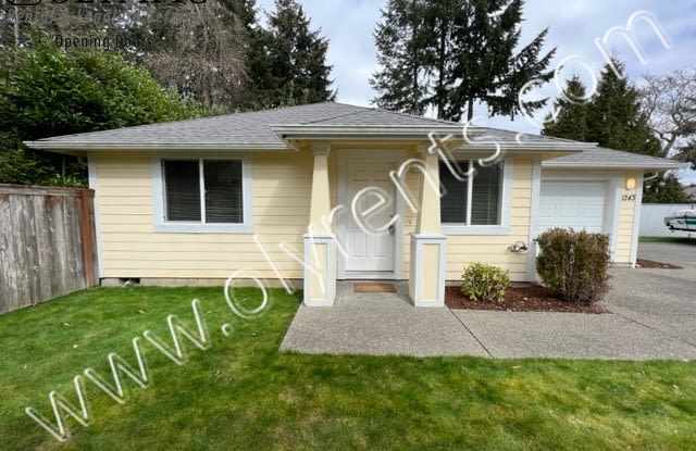 1243 Willow St SE photos photos