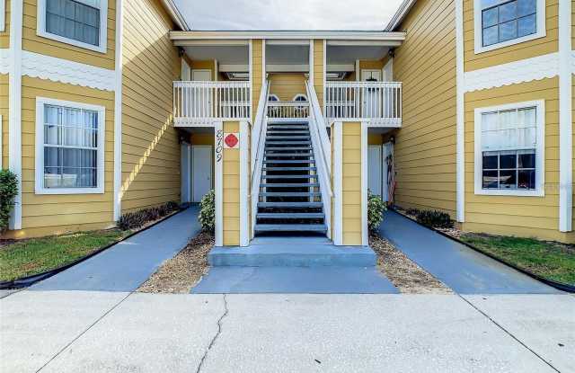 8709 KNIGHTSBRIDGE Court Gallery 3