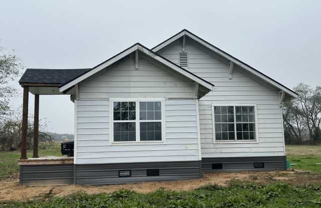 850 Ne Access Rd - 850 Northeast Access Road, Franklin County, TX 75457