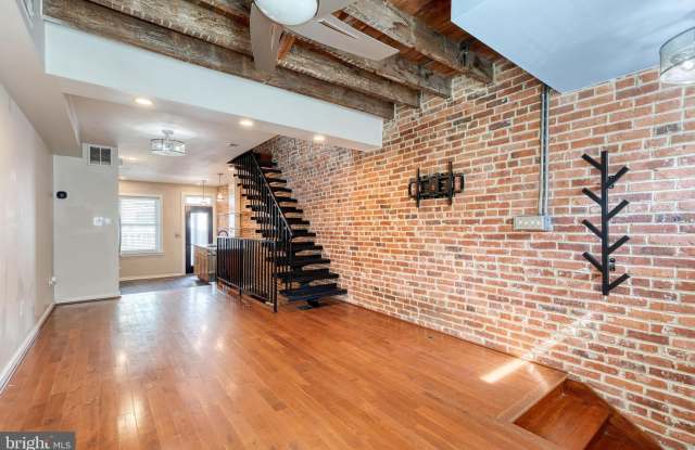 112 N STREEPER Street Gallery 2