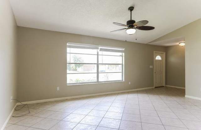 1302 Wyndcliff Drive Gallery 3