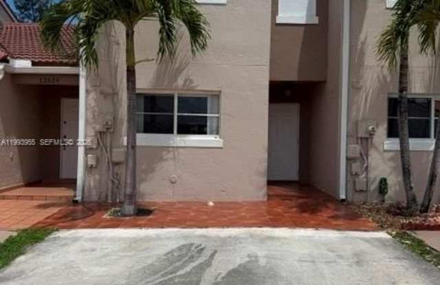 12617 NW 11 lane photos photos